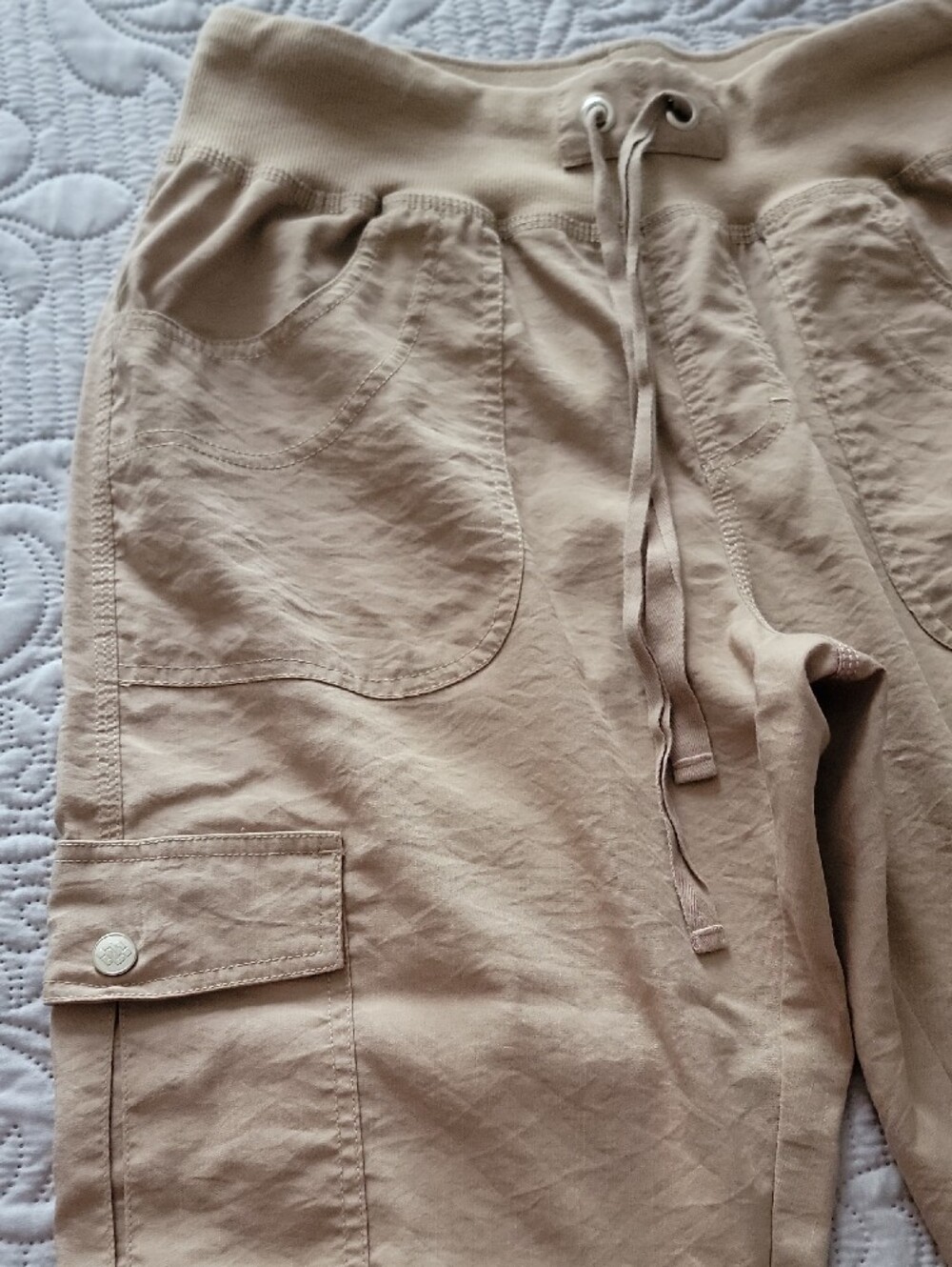 Ladies Size Medium Drawstring Cargo Jogger Pants - Khaki Lightweight - Picture 2 of 12
